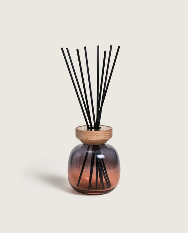 Wood Grey/Red Reed Diffuser + 180 ml Orange Cinnamon