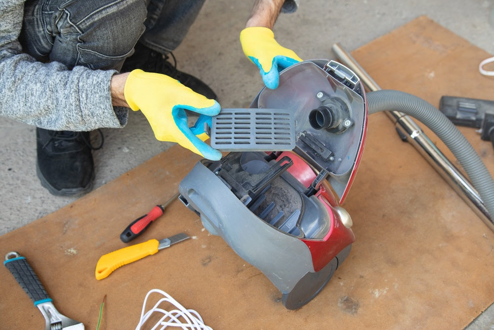 Signs It’s Time to Schedule Vacuum Repair in Calgary